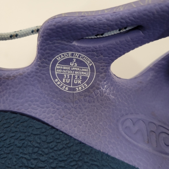 Mion Purple Floral Waterproof Hiking Swim Sandal Shoes Youth Girl Size 3 - Picture 3 of 6